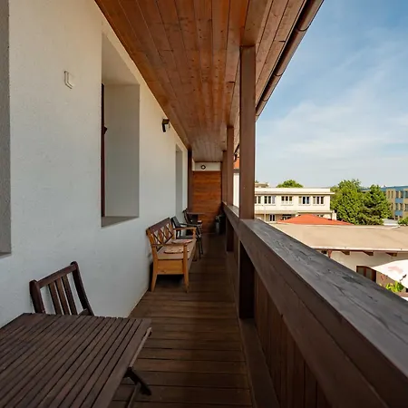 Volf Hotel