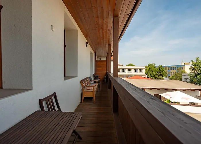 Volf Hotel
